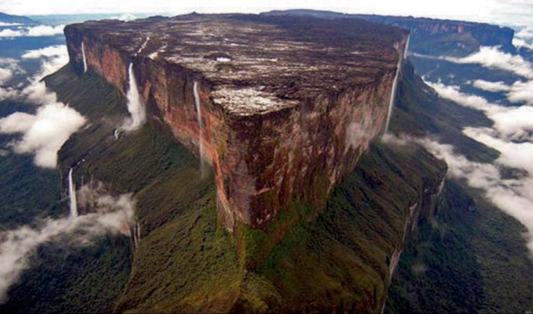 Gunung Roraima