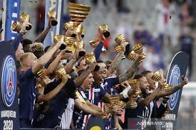 PSG Juara pertama piala liga prancis